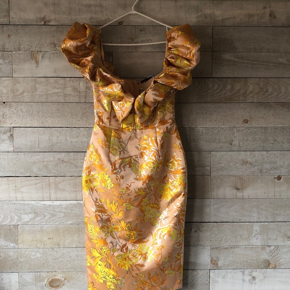 Opulent Brocade Ruffle statement cocktail dress - Picture 2 of 16